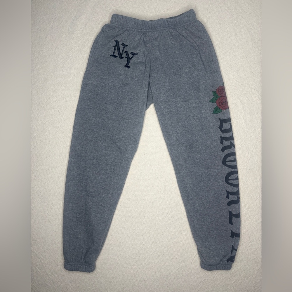 Men’s XS NY Brooklyn single scoop sweatpants